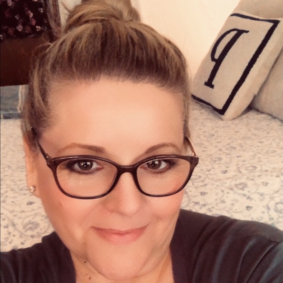 Meet your Posher, Pamela - Picture 7 of 8